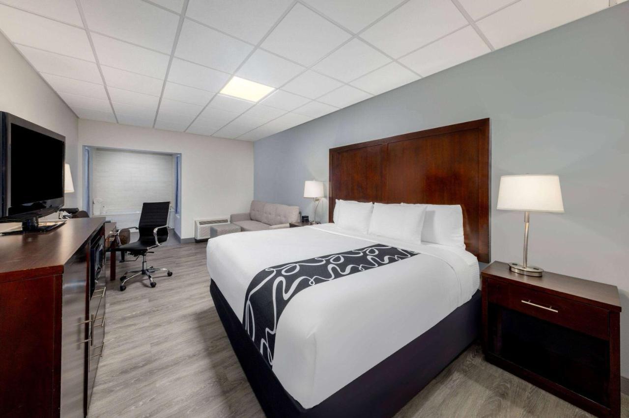 La Quinta Inn By Wyndham Lynnwood Exterior foto