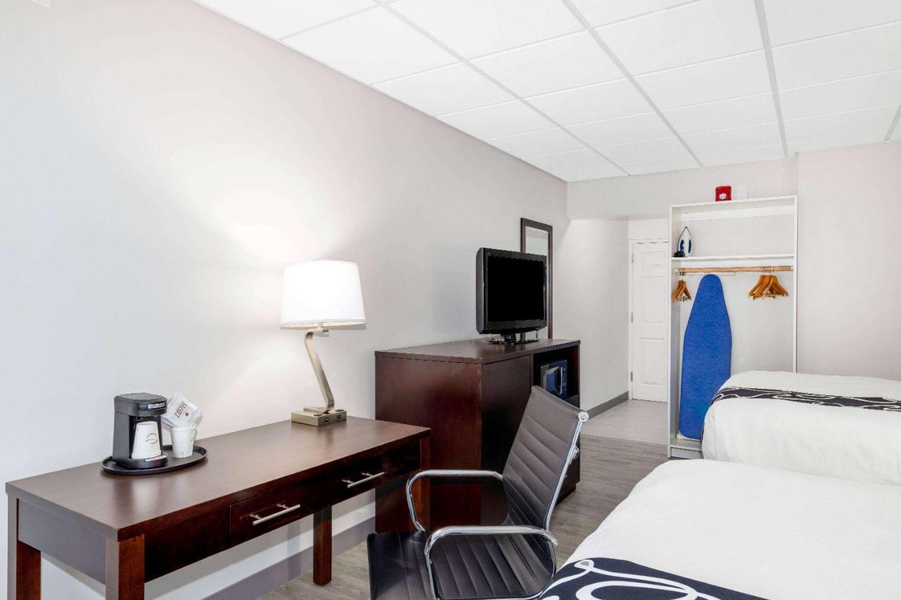 La Quinta Inn By Wyndham Lynnwood Exterior foto